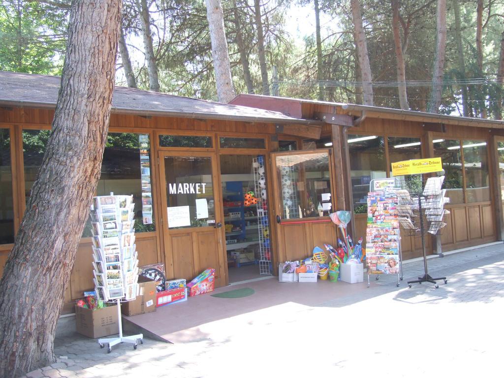 Camping Villaggio Italgest SantʼArcangelo Екстериор снимка