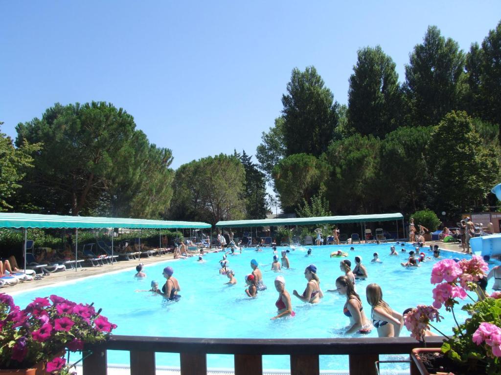 Camping Villaggio Italgest SantʼArcangelo Екстериор снимка