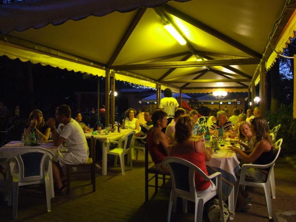 Camping Villaggio Italgest SantʼArcangelo Екстериор снимка