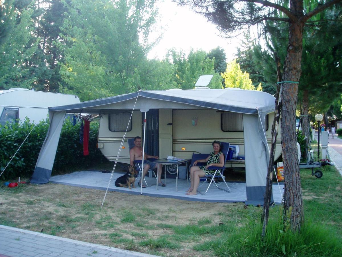 Camping Villaggio Italgest SantʼArcangelo Екстериор снимка